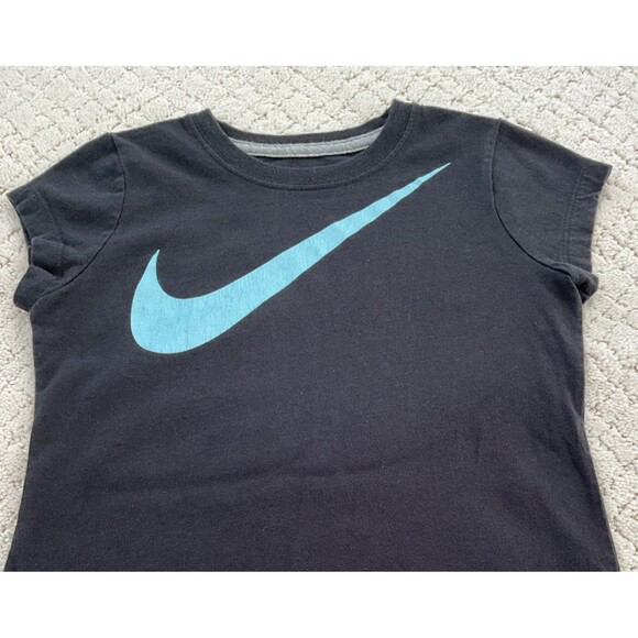 Girl's Nike Black Tank Blue Logo Tee and So. Tan Shorts Outfit Size 8 - Picture 4 of 14